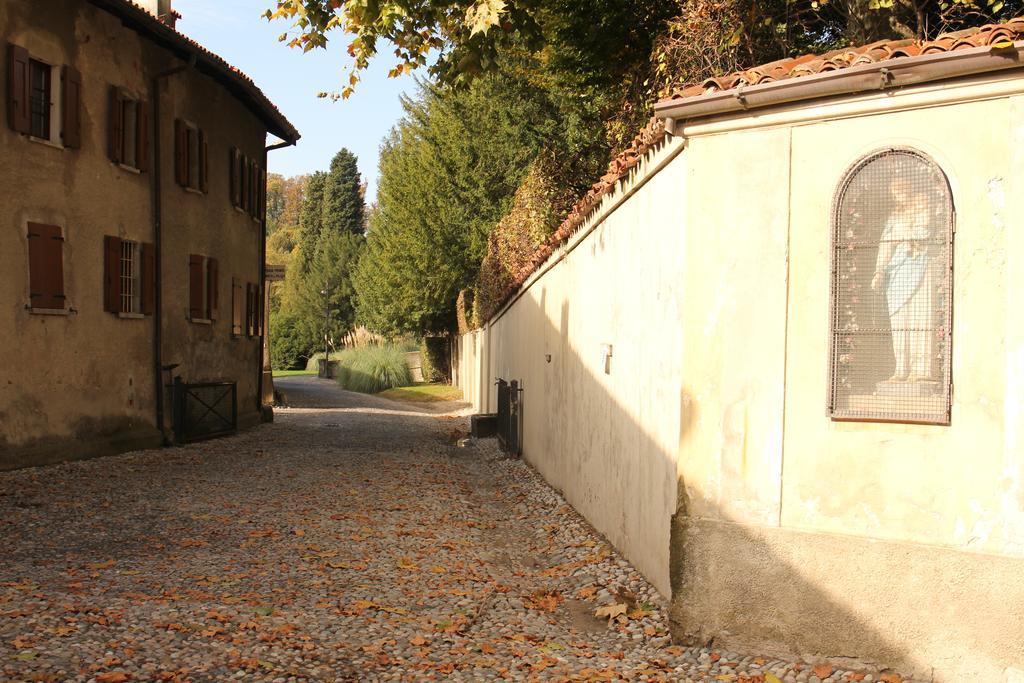 L' Antica Corte Lazzago Como Luaran gambar