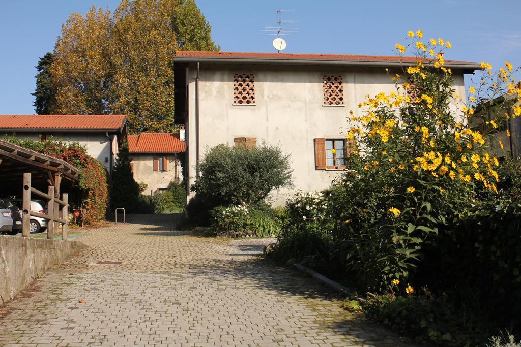 L' Antica Corte Lazzago Como Luaran gambar