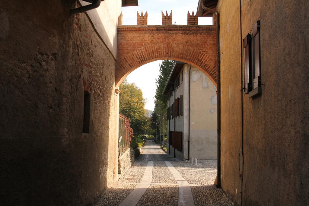 L' Antica Corte Lazzago Como Luaran gambar